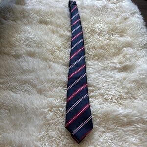 Classic Striped Men's Tie